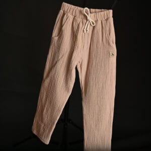 DSC_4931_fata Pantaloni băieți crem din muselină 100% bumbac