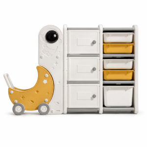 Dulap Organizator pentru Jucarii Space cu Astronaut si Moon Cart, 9 Spatii de Depozitare, HDPE fara BPA, Margini Rotunjite, 140 x 32 x 93 cm, Alb/Galben